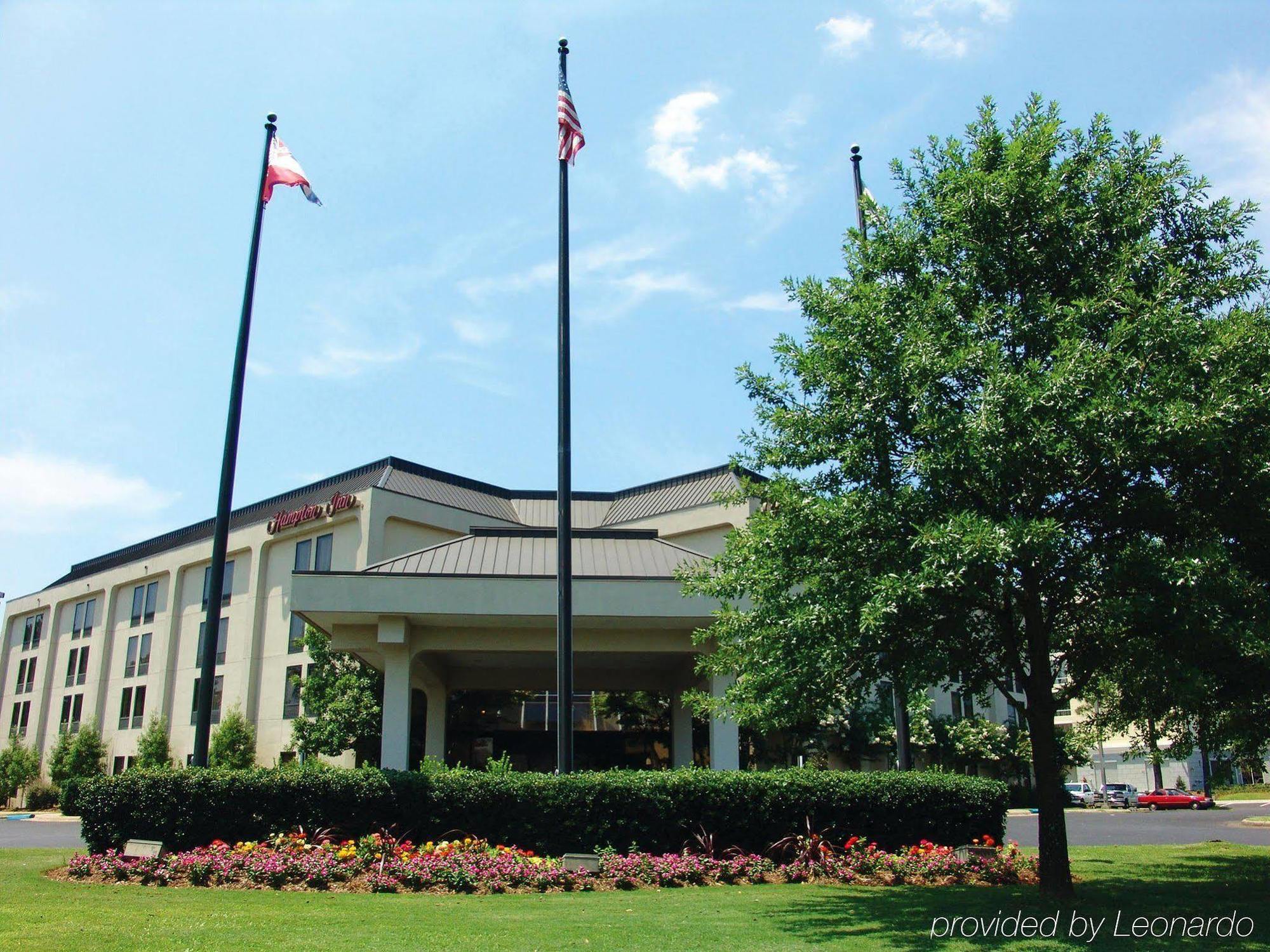 Hampton Inn Meridian Exterior photo